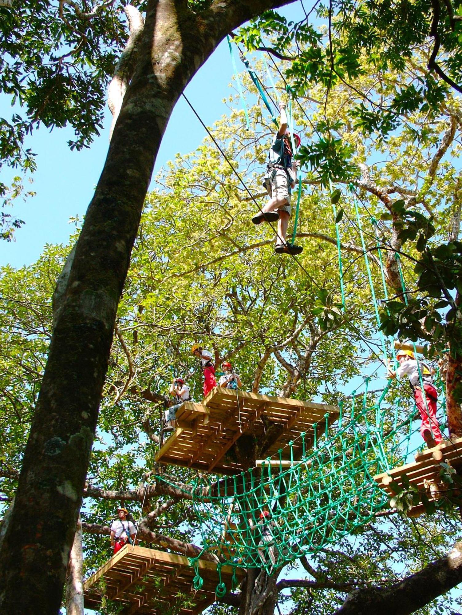 Adventure Park & Vista Golfo Hotel